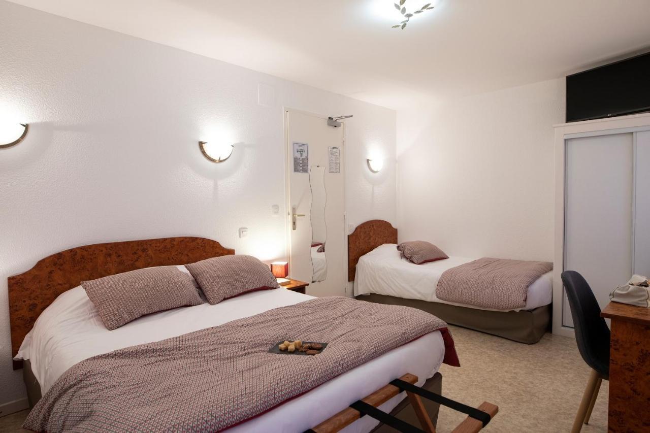 Logis Chez Germaine Hotel Geus-d'Oloron Exterior photo